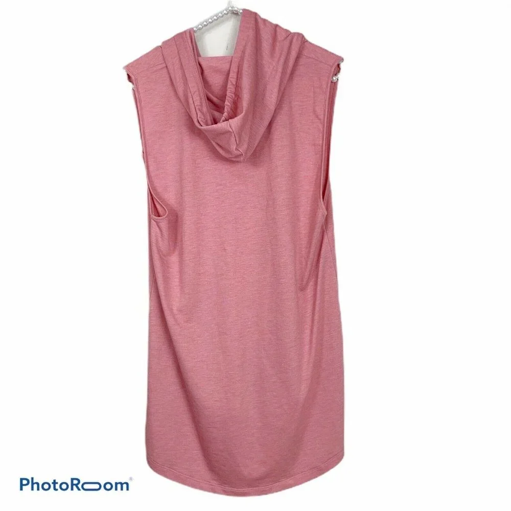 New‎ York & Company sleeveless hooded pullover swea